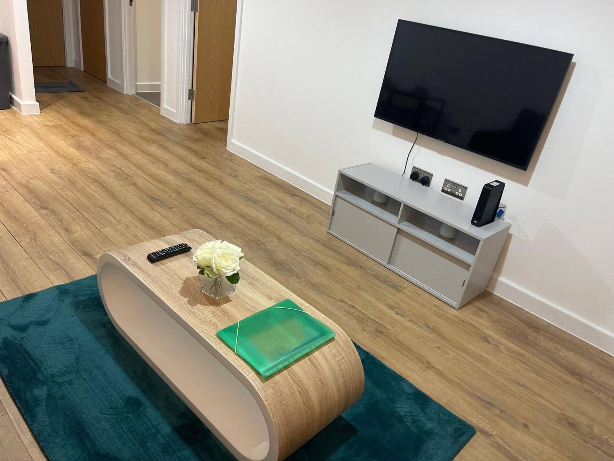 Deluxe Central Apartment - Fast Wifi- Utilitia Arena - Icc - Sea Life Centre برمنغهام المظهر الخارجي الصورة